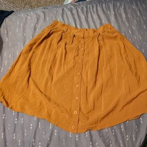 Adorable skirt with pockets!!!